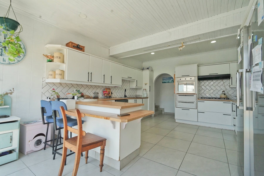 3 Bedroom Property for Sale in Nahoon Valley Park Eastern Cape